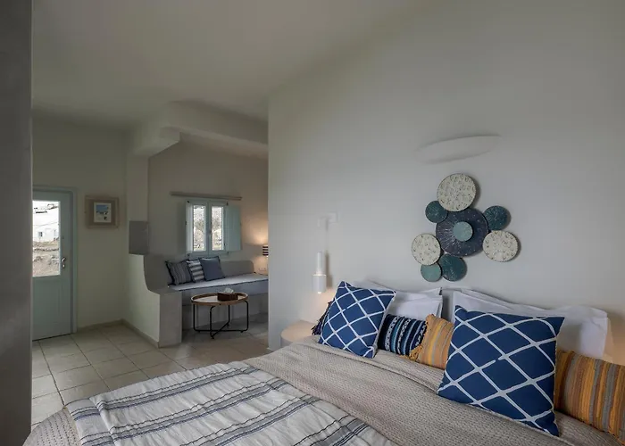 Blue Dolphins Apartments